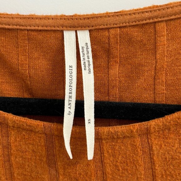 Anthropologie Ribbed Side Slit Tunic in Cedar size XS - Picture 3 of 3